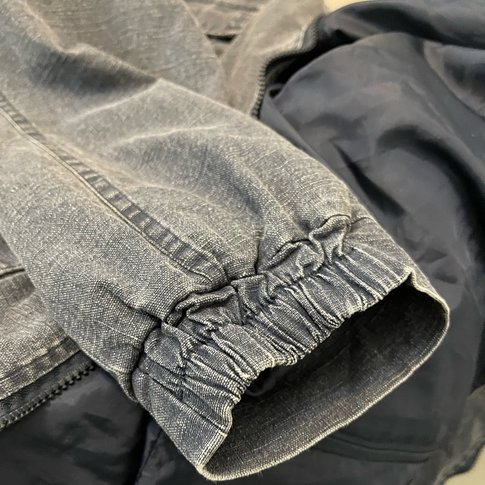 Medium Jacket - image 5